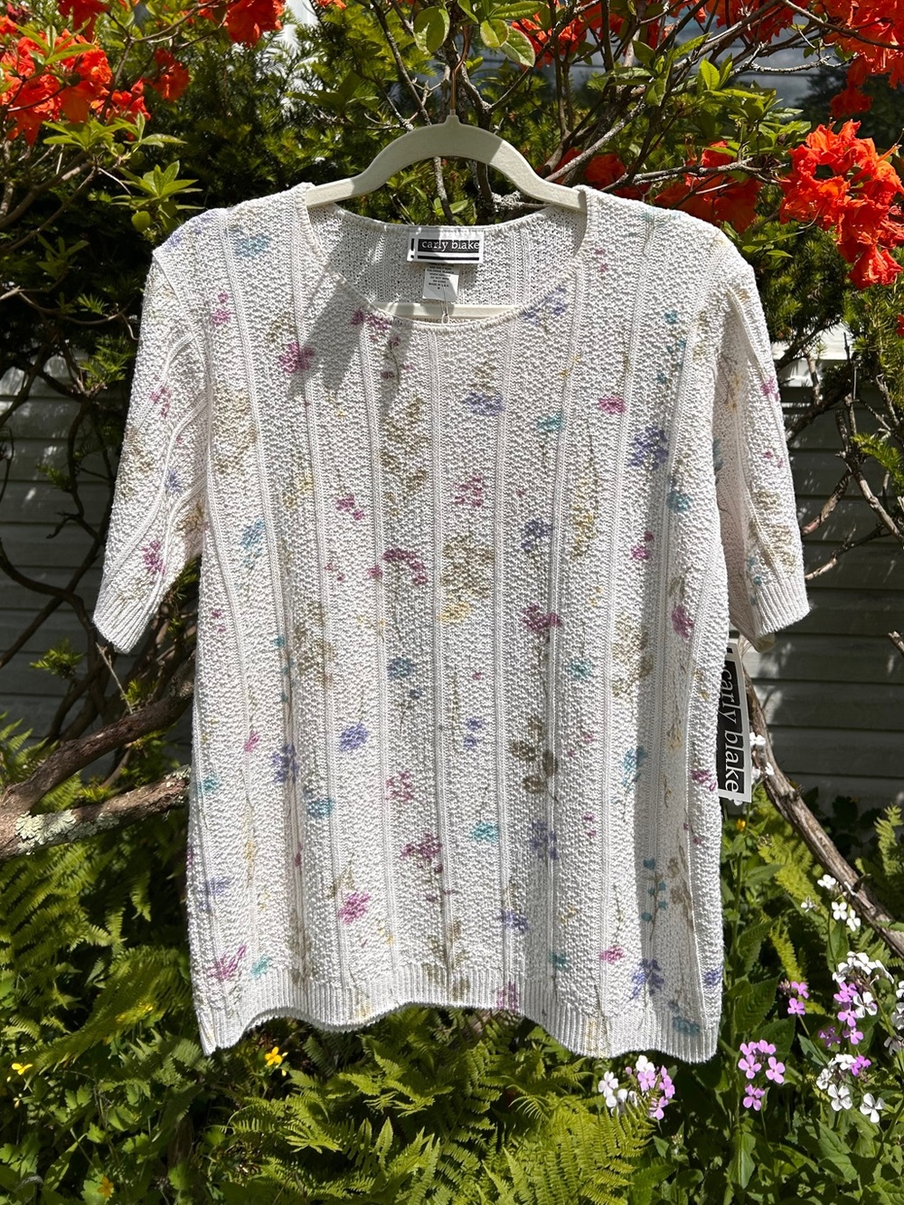 CARLY BLAKE Vintage Floral Knit Short Sleeve Sweater SZ M - NWT